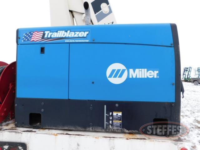  Miller  Trailblazer 302EFI_1.jpg